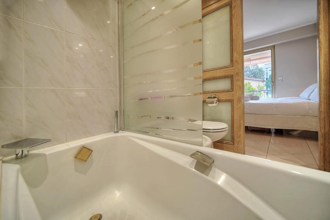 Immogroom - 2 Bedroom - Air Conditioning - Wifi - Terrace - Common Parking Канни Екстер'єр фото